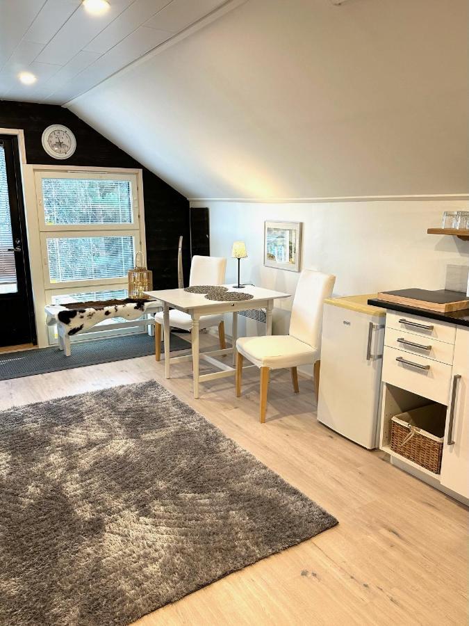 Cosy Berry Loft Apartment โรวานิเอมิ ภายนอก รูปภาพ