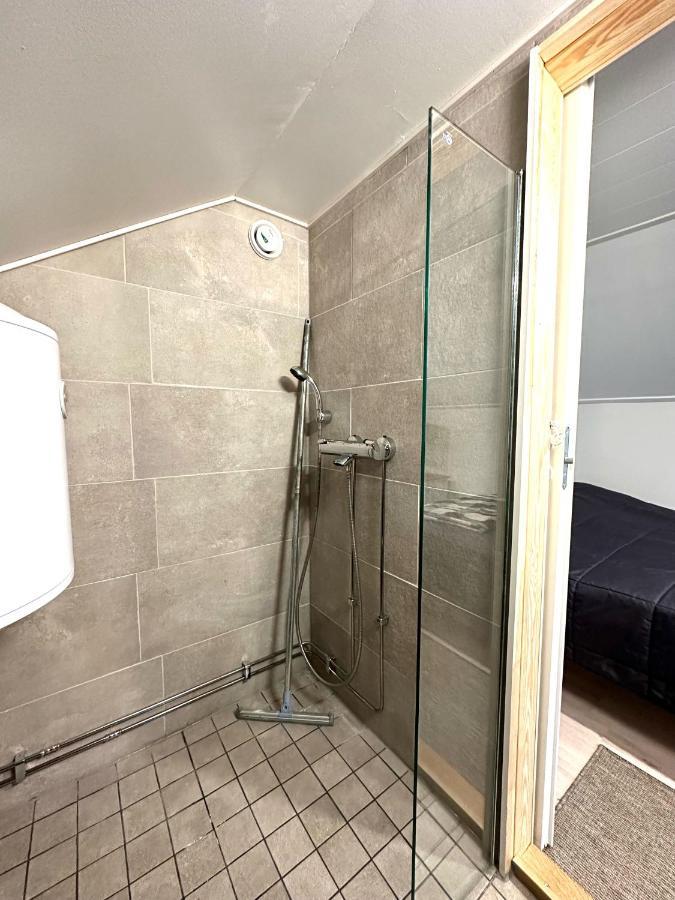 Cosy Berry Loft Apartment โรวานิเอมิ ภายนอก รูปภาพ